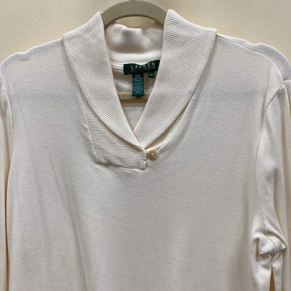 Lauren Ralph Lauren L cotton long sleeve slip on V-neck top - Picture 2 of 5